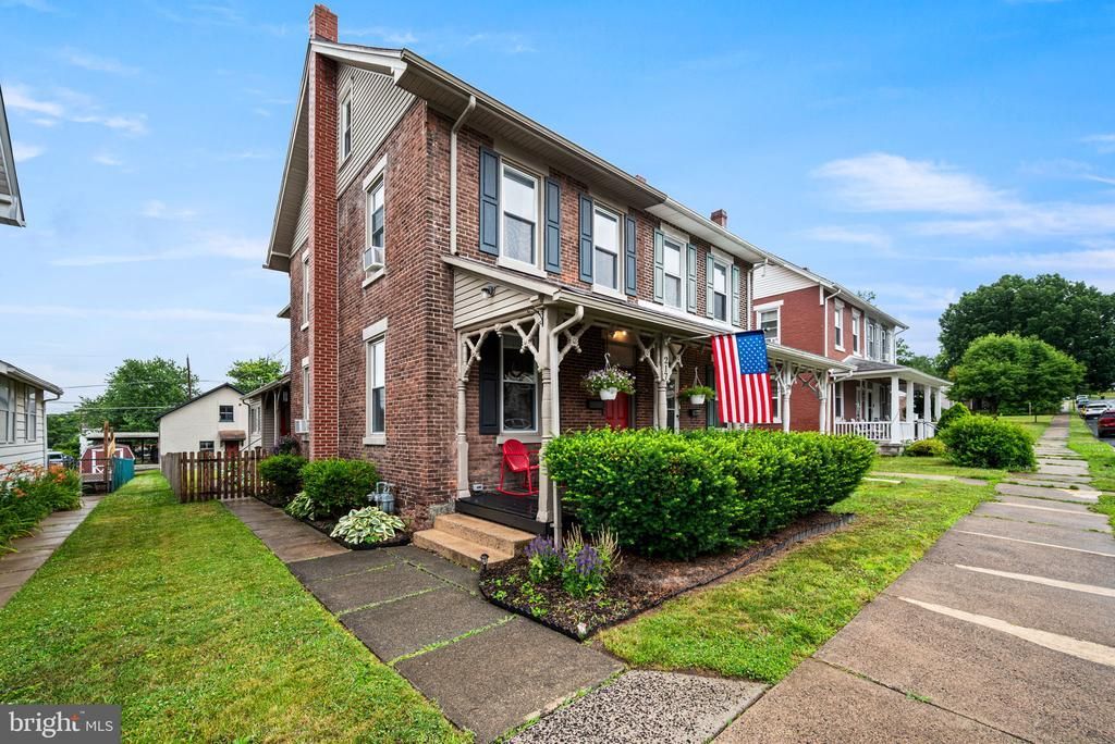 217 S SPRUCE STREET , BIRDSBORO, PA 19508