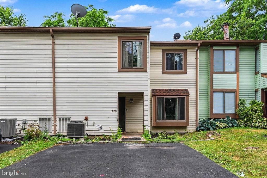 2303 Ionoff Road, Harrisburg, PA 17110 Main Photo