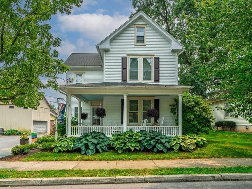 120 W Lemon Street, Lititz, PA 17543 Main Photo