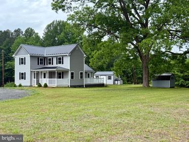 439 VALLEY DRIVE, CALLAO, VA 22435