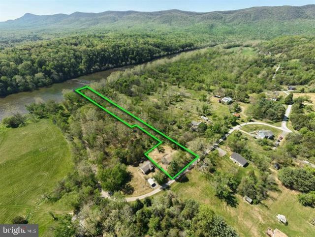 702 RICHVIEW ROAD , RILEYVILLE, VA 22650