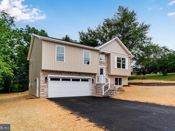 607 WALNUT AVENUE, HARRISBURG, PA 17112