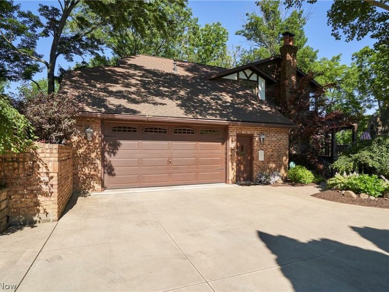 2793 Greenspire Circle, Akron, OH 44333 Photo 13
