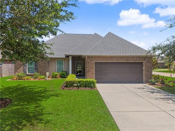 800 REGENT PARC Boulevard, Slidell, LA 70458