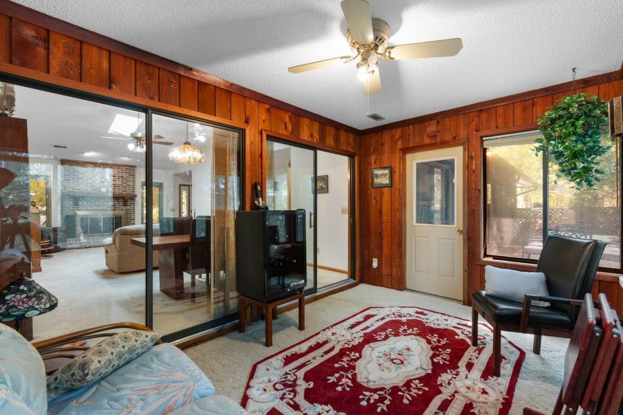 2213 Vereen Circle Photo 12