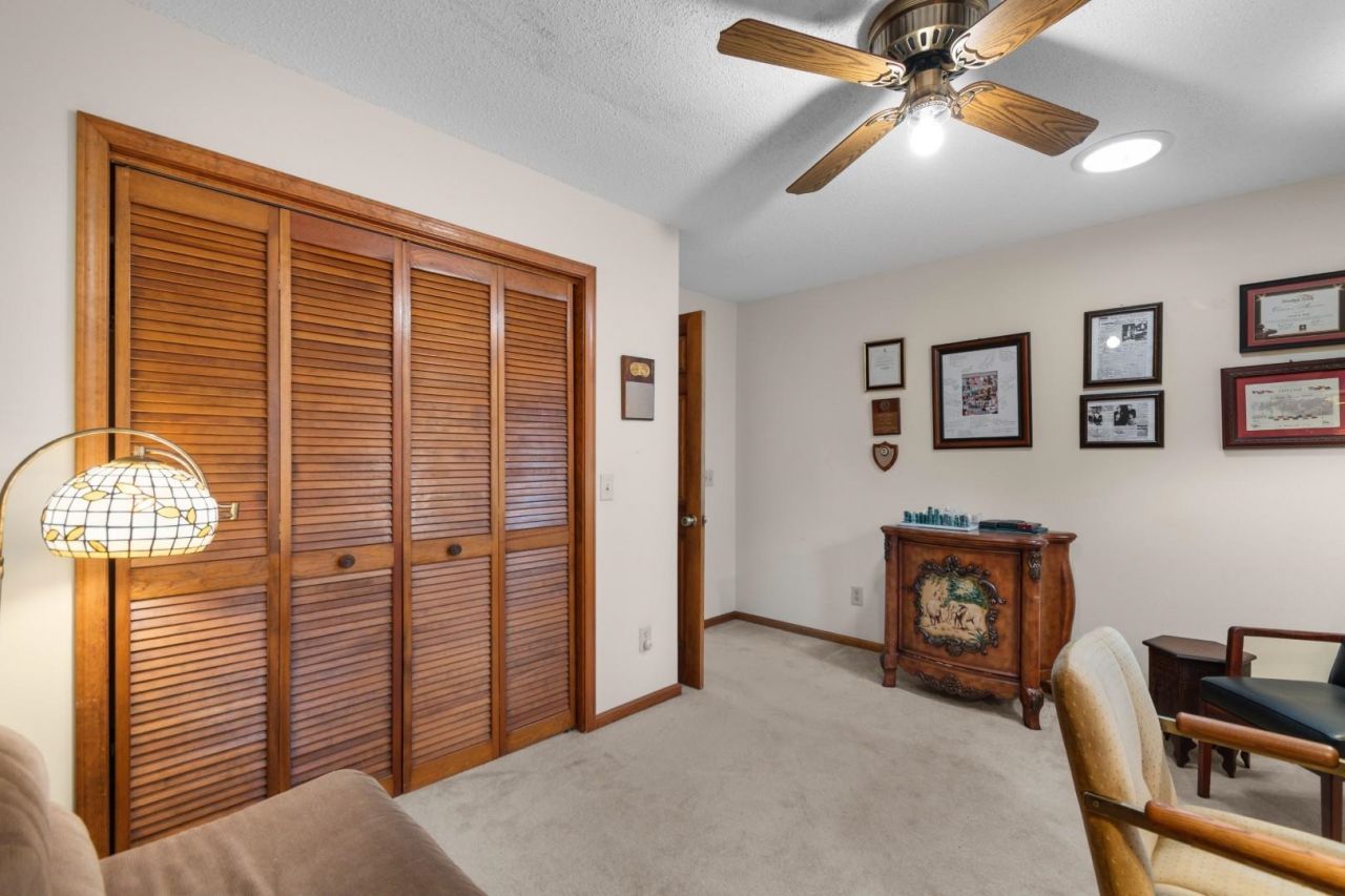 2213 Vereen Circle Photo 17