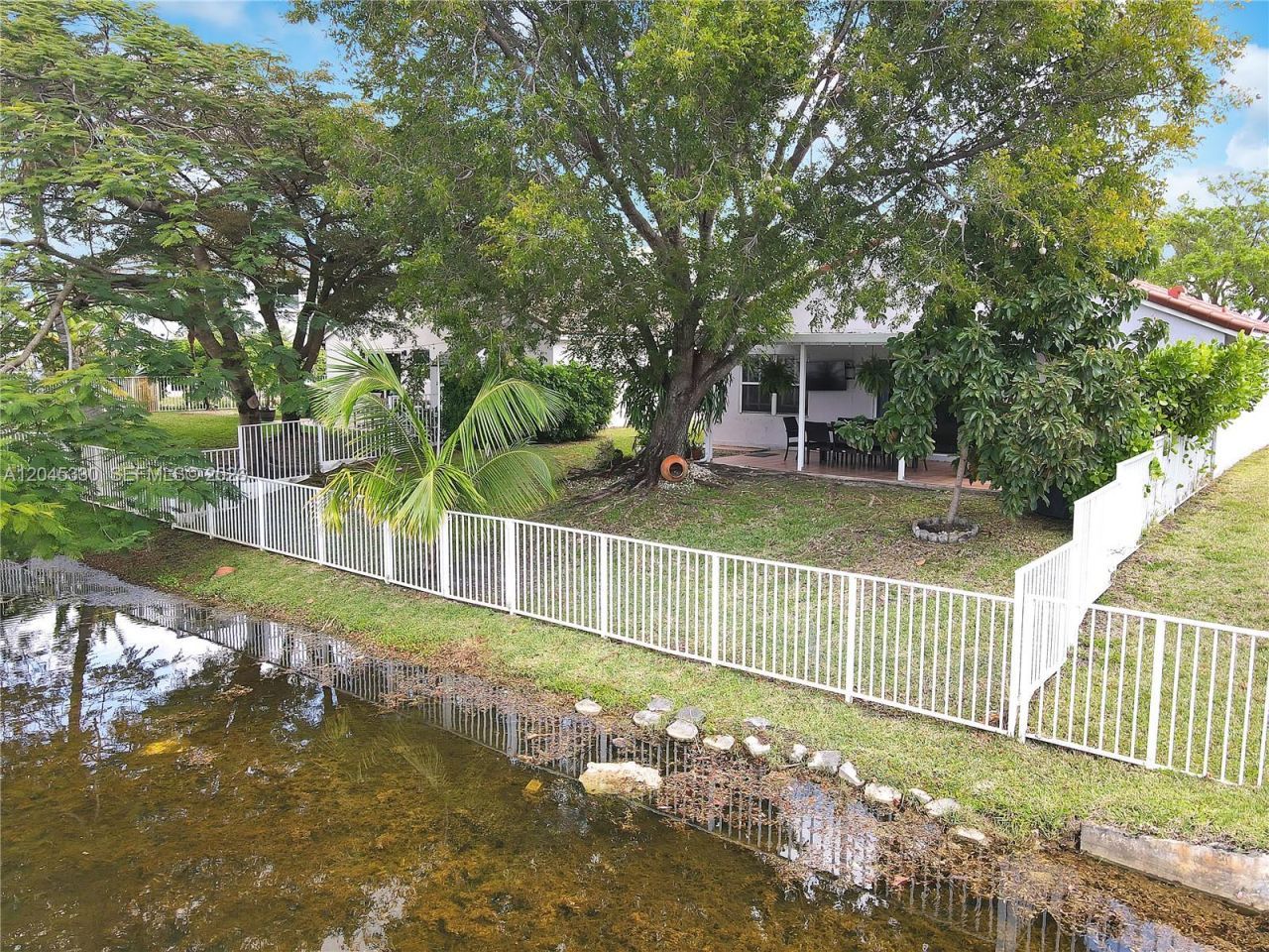 2048 NW 164th Ave , Pembroke Pines, FL 33028 Photo