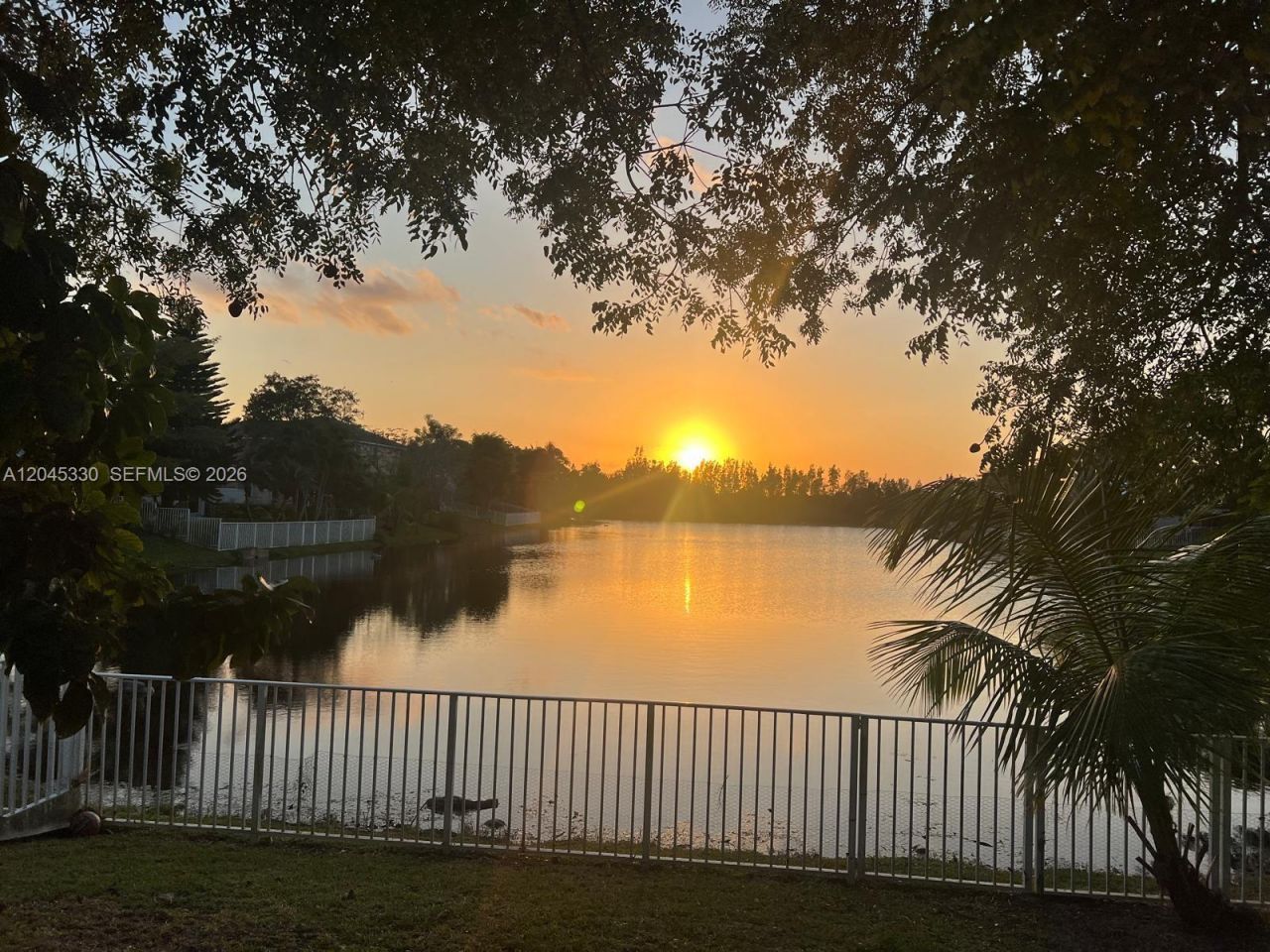 2048 NW 164th Ave , Pembroke Pines, FL 33028 Photo