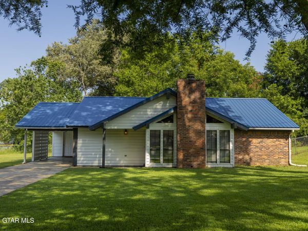 101 Mangrove Palm, Starkville, MS 39759