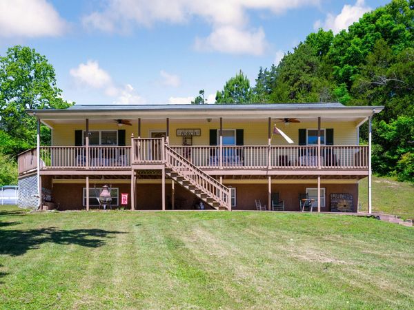 1045 Walnut Grove Church Road , Dayton, TN 37321