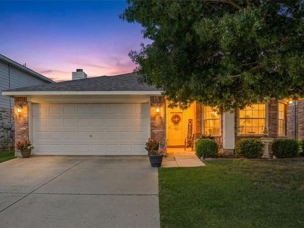 9437 Pastime Court, Fort Worth, TX 76244