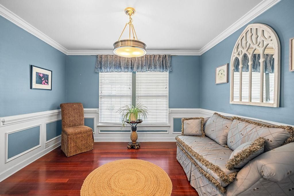 661 Twinflower St. Photo 14