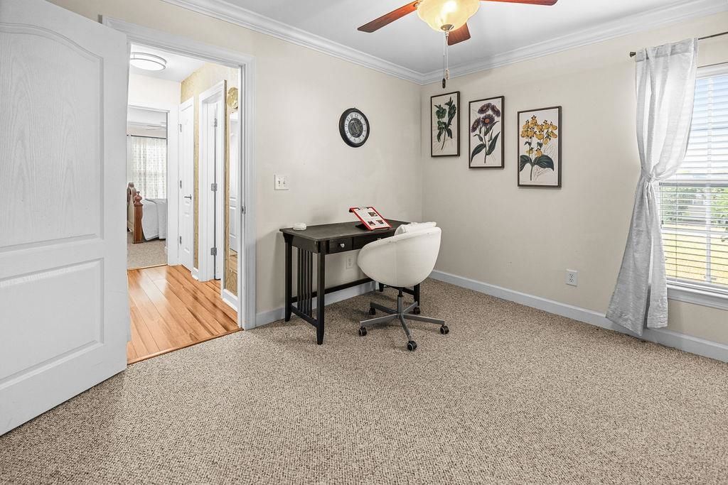 661 Twinflower St. Photo 23