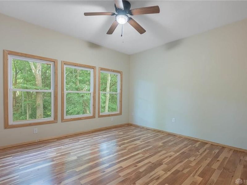 6584 Stillcrest Way, Butler Township, OH 45414 Photo 17