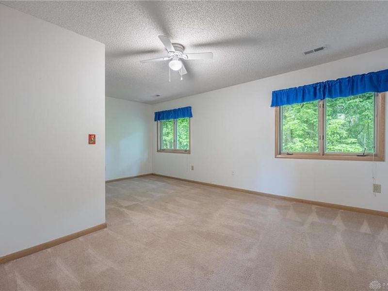 6584 Stillcrest Way, Butler Township, OH 45414 Photo 26