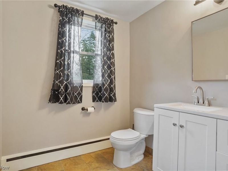 5433 Fleetwood Avenue NW, Canton, OH 44718 Photo 14