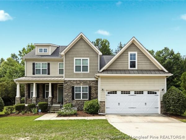 138 Valley Pines Circle, Spring Lake, NC 28390