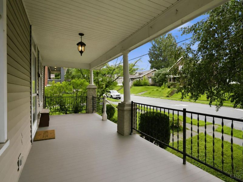 6320 Savannah Avenue, Cincinnati, OH 45224 Photo 3