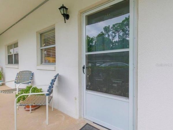 200 EL CAMINO DRIVE , Unit 111, WINTER HAVEN, FL 33884