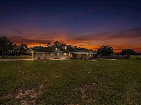 4954 E HINSON AVENUE , HAINES CITY, FL 33844