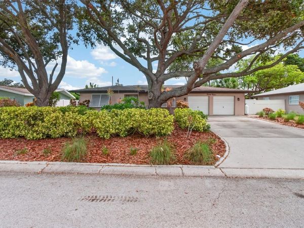 2012 RIPON DRIVE , CLEARWATER, FL 33764