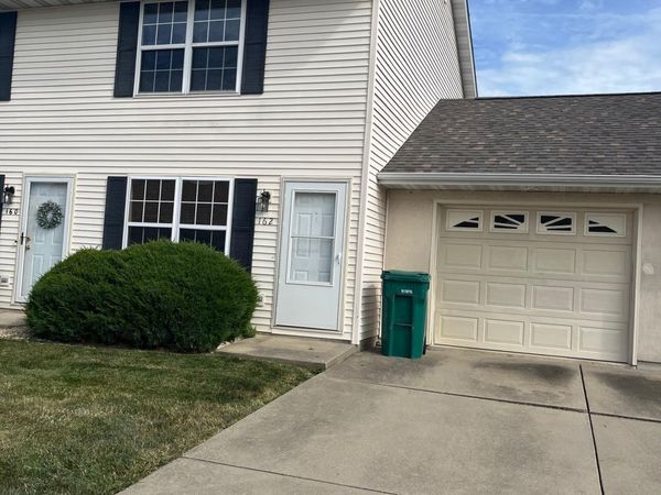 162 JENNIFER Court, Chatham, IL 62629