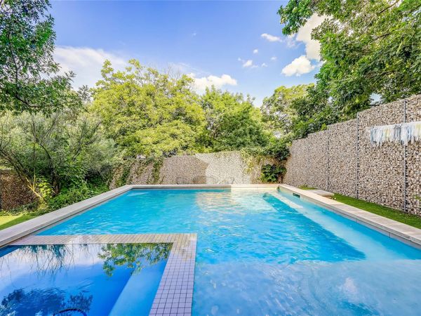 2000 Kenwood Ave, Austin, TX 78704