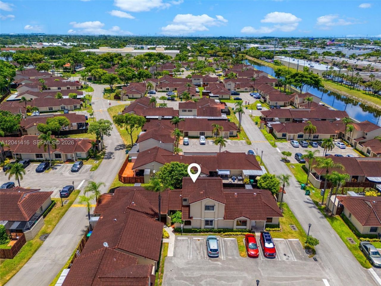 6233 NW 170th Ter , Miami, FL 33015 Photo
