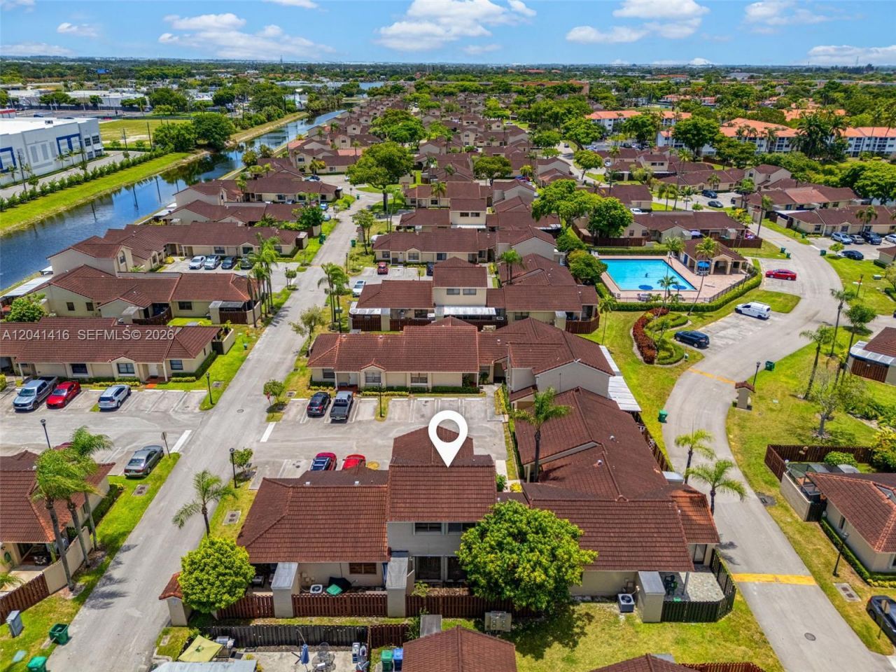 6233 NW 170th Ter , Miami, FL 33015 Photo