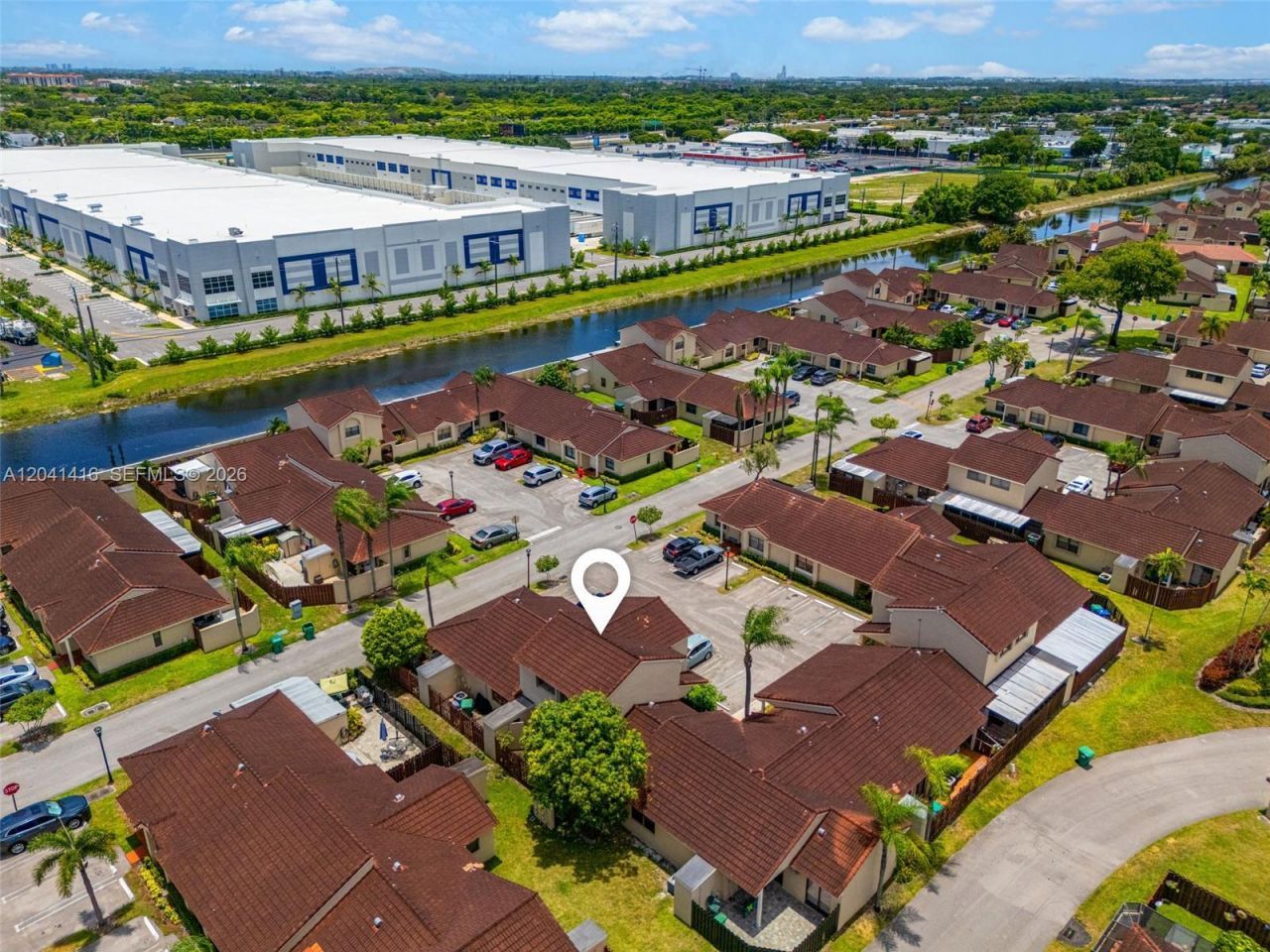 6233 NW 170th Ter , Miami, FL 33015 Photo