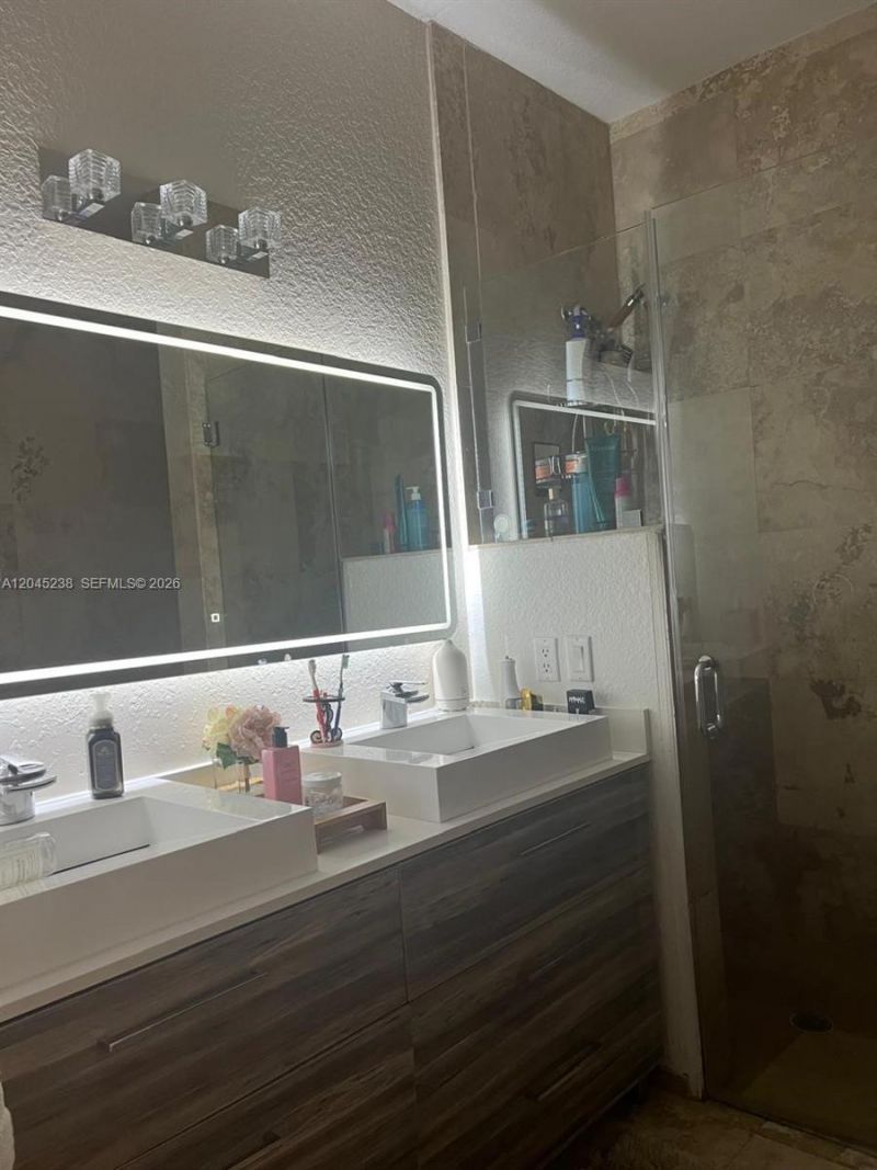 12520 Griffing Blvd , North Miami, FL 33161 Photo