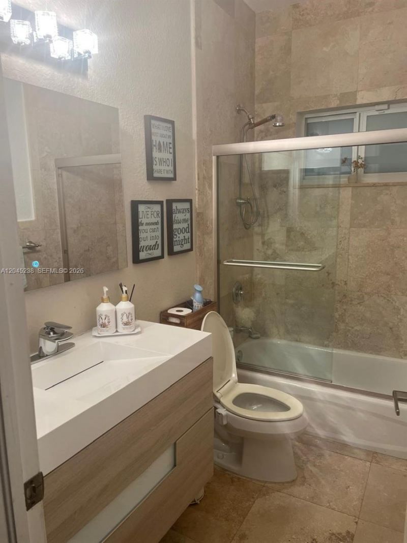 12520 Griffing Blvd , North Miami, FL 33161 Photo