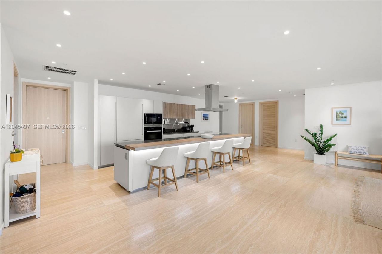 1000 Brickell Plz , Unit PH5403, Miami, FL 33131 Photo