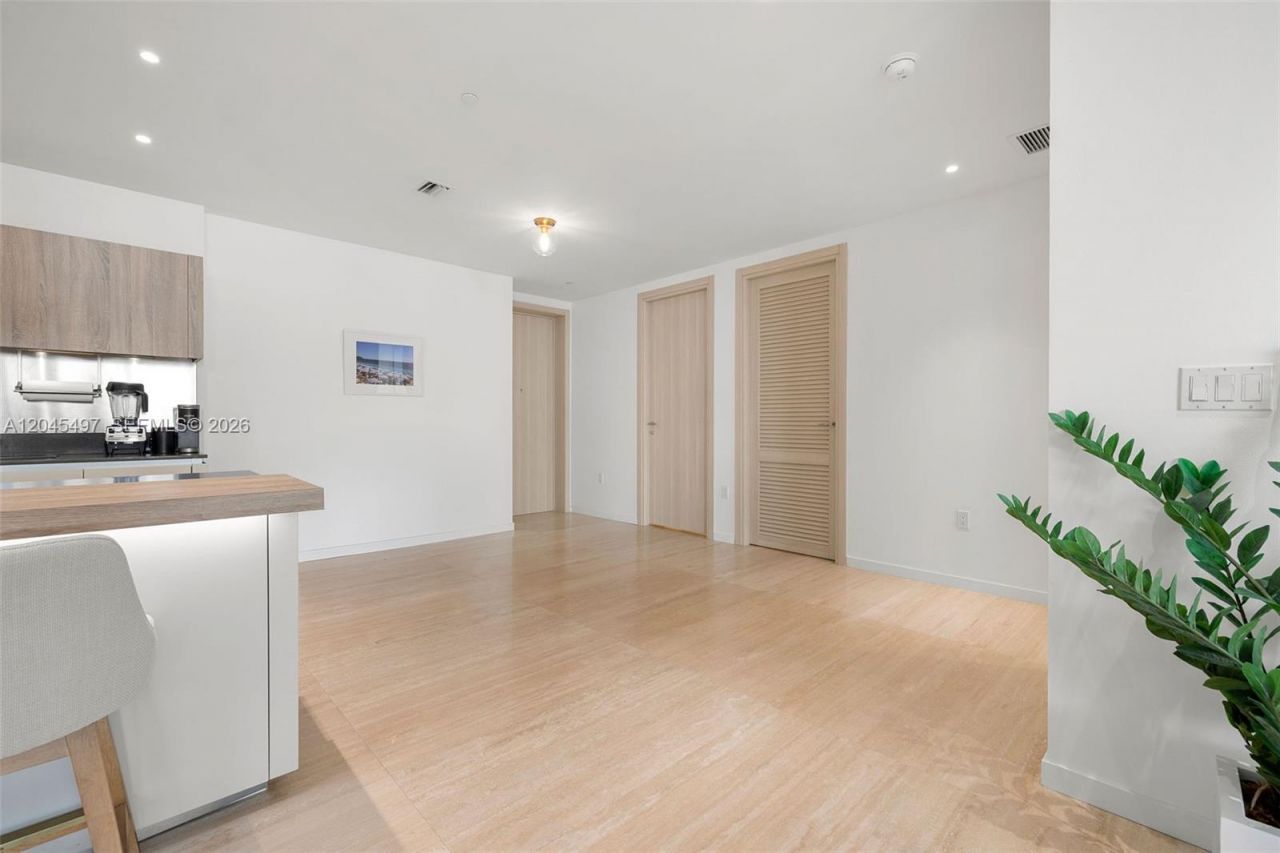 1000 Brickell Plz , Unit PH5403, Miami, FL 33131 Photo