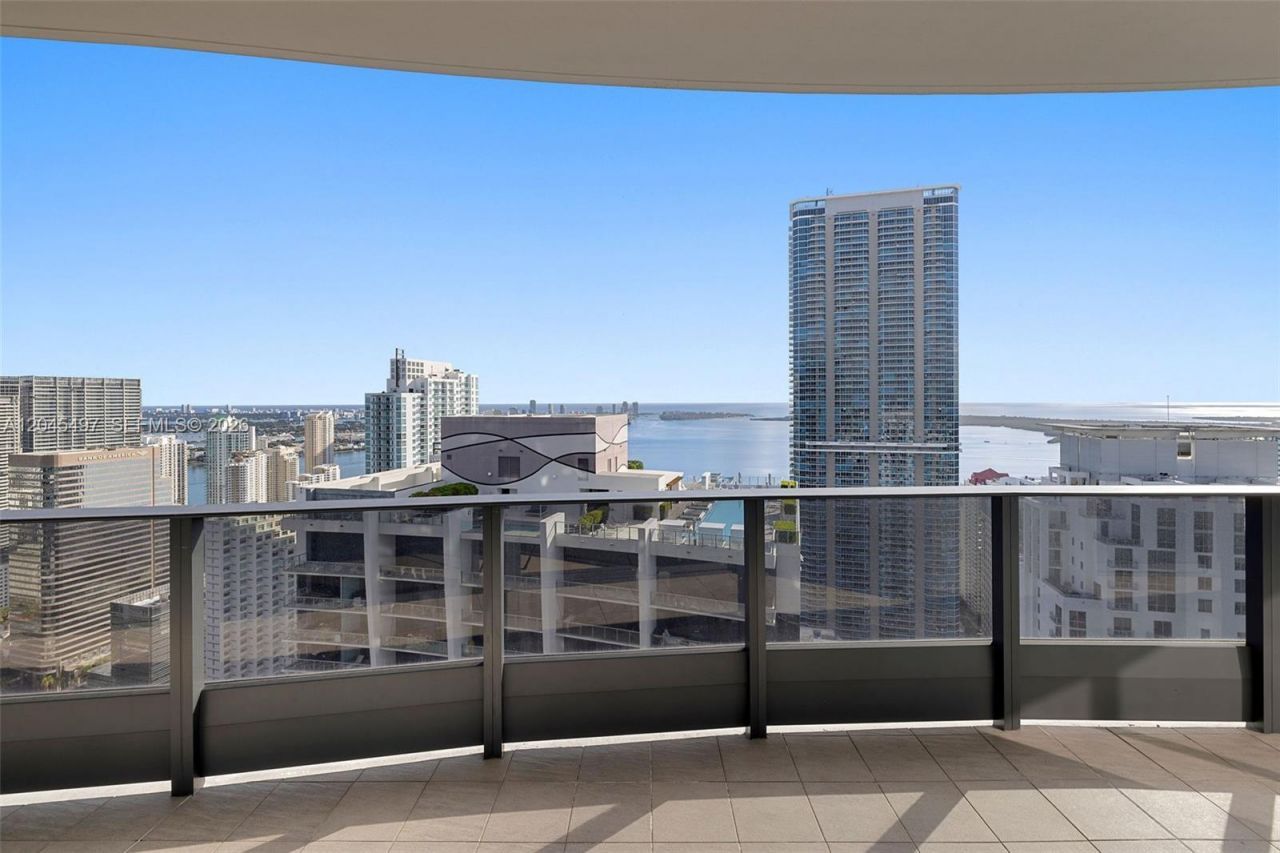 1000 Brickell Plz , Unit PH5403, Miami, FL 33131 Photo