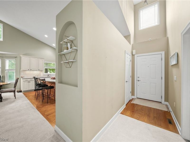 169 Waterford Way, Tallmadge, OH 44278 Photo 5