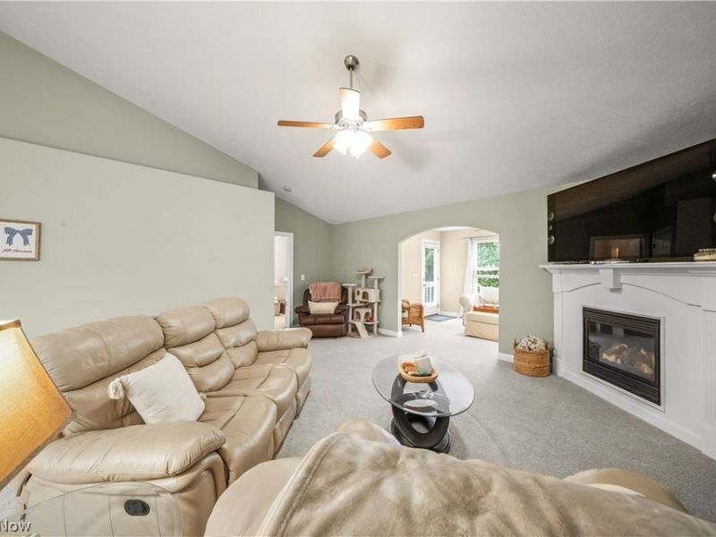 169 Waterford Way, Tallmadge, OH 44278 Photo 8