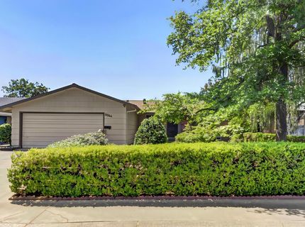 8944 New Dawn Dr, Sacramento, CA 95826 Photo