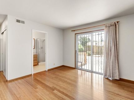 8944 New Dawn Dr, Sacramento, CA 95826 Photo