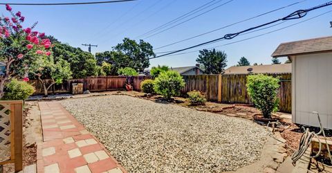 8944 New Dawn Dr, Sacramento, CA 95826 Photo