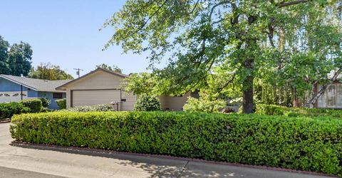8944 New Dawn Dr, Sacramento, CA 95826 Photo