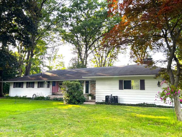 4850 N Arvilla Drive, Toledo, OH 43623