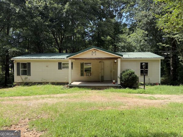 1633 Butterfly Lane, Statham, GA 30666