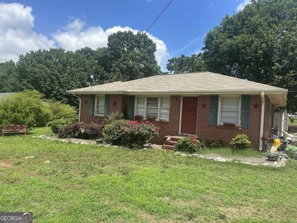 369 W Candler Street, Winder, GA 30680