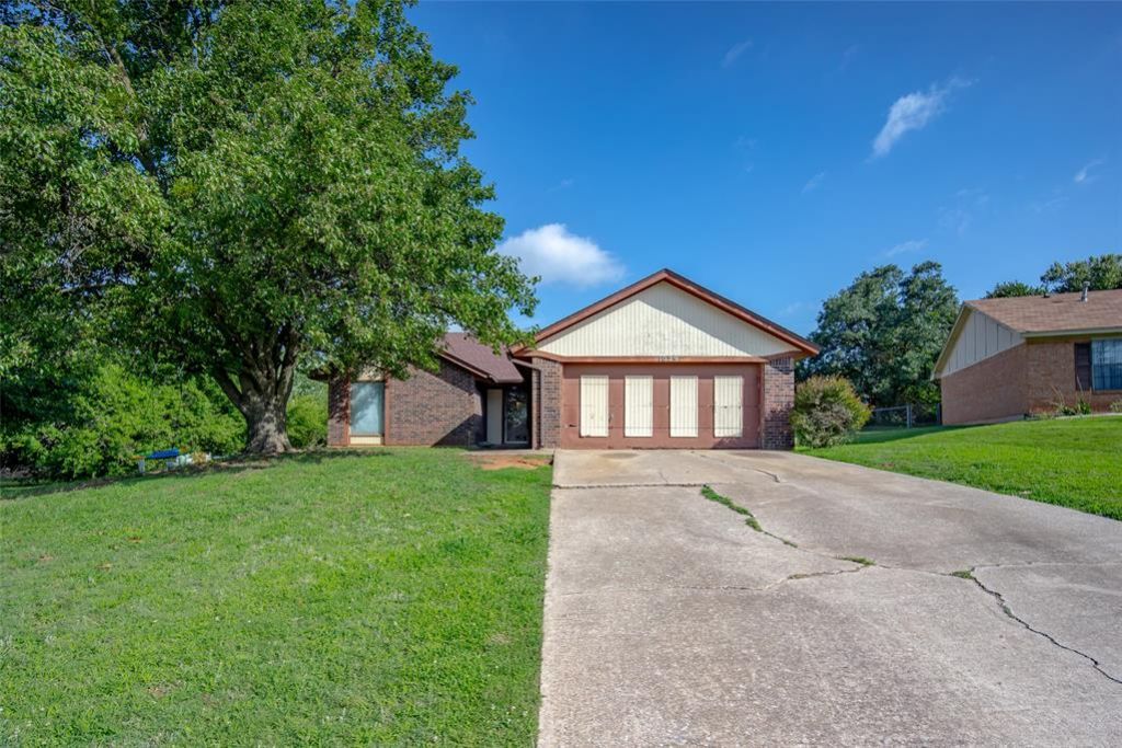 1029 Oak Hill Drive, Midwest City, OK 73110 Main Photo