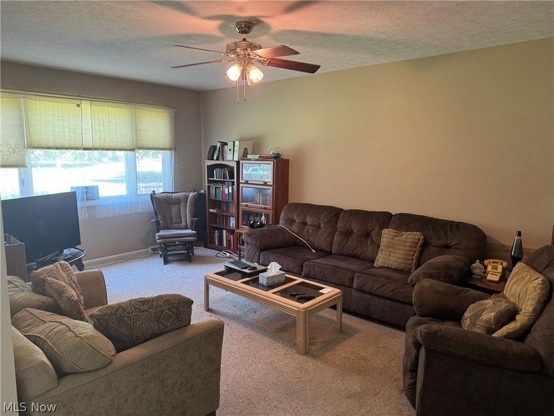 25853 Euclid Chagrin Parkway, Richmond Heights, OH 44143 Photo 4