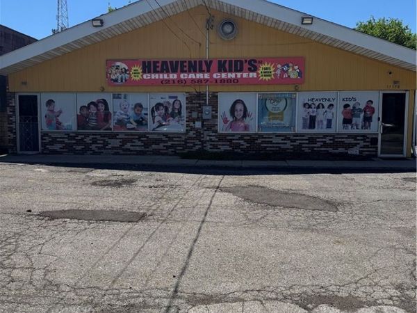 17150 Broadway Avenue , Maple Heights, OH 44137