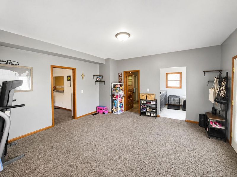 300 Summit Street , Marion, OH 43302 Photo 16