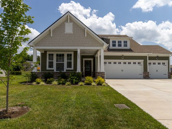 1442 English Oak Dr, Clarksville, TN 37043