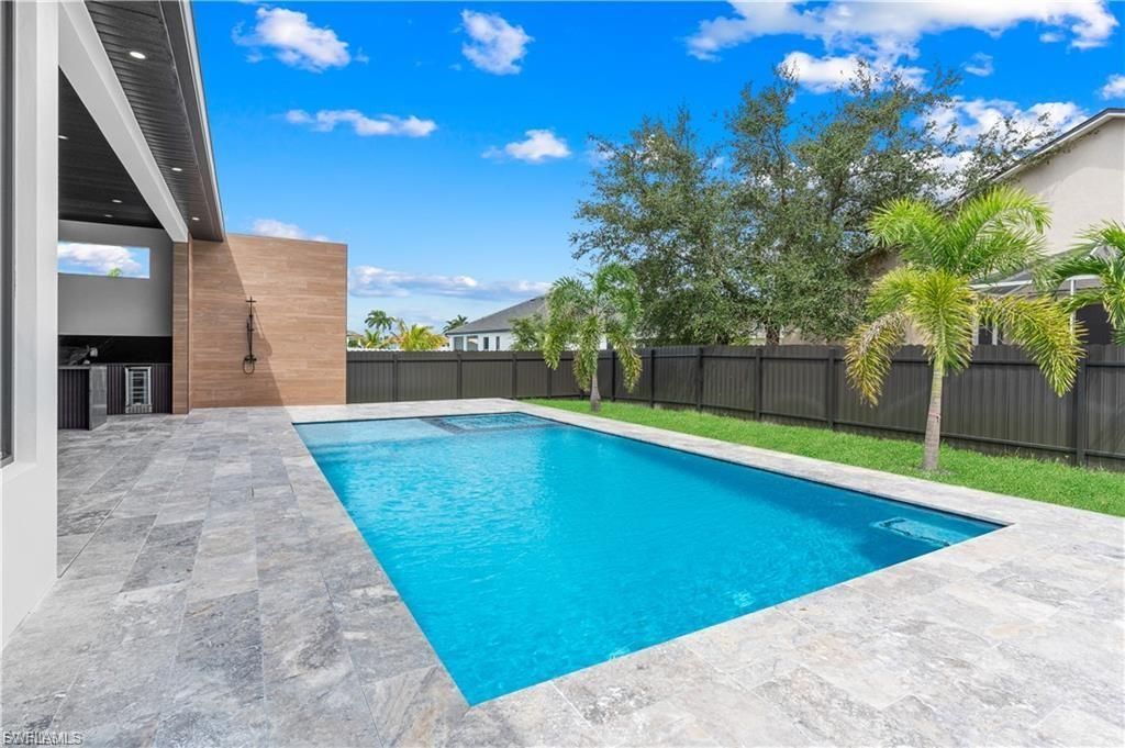105 SW 33rd Pl, Cape Coral, FL 33991 Photo